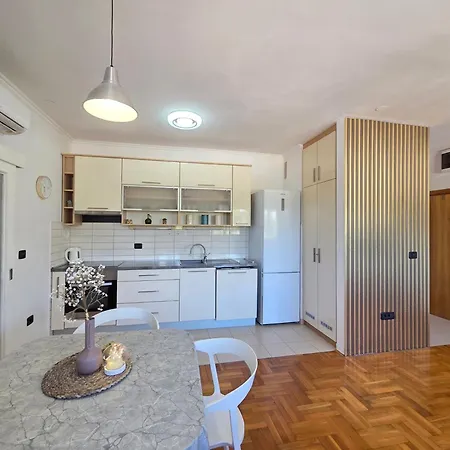 Apartment Augusta Zadar