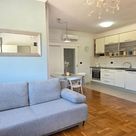 Augusta Apartment Zadar
